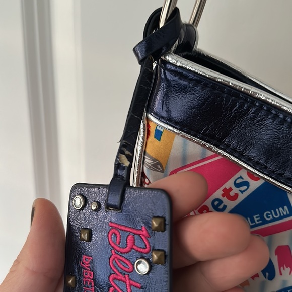 Vintage Betseyville by Betsey Johnson Candy Crossbody Bag - Picture 4 of 9